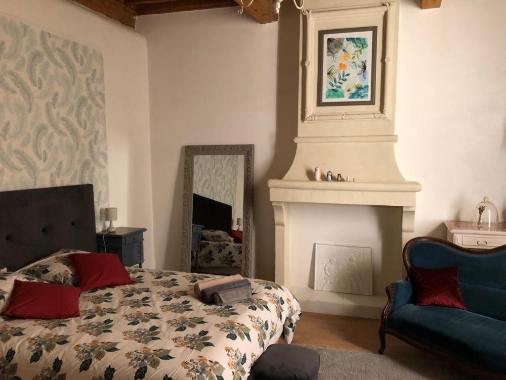 Appartement De Charme Dans Le Coeur Historique D'Uzès Kültér fotó